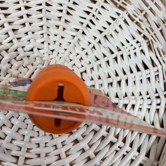 KONG Genius For Small/Petit Up To 20lbs. - Picture 4 of 6